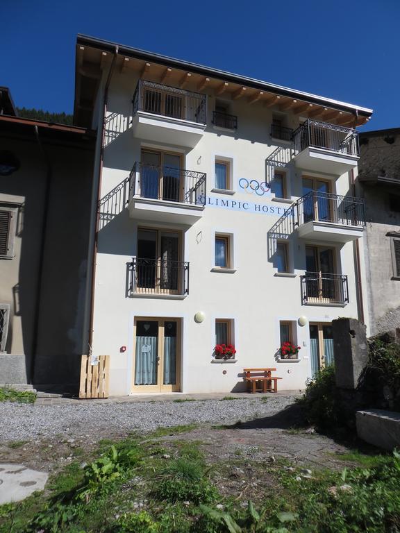 Olimpic Hostel Скильпарио Экстерьер фото